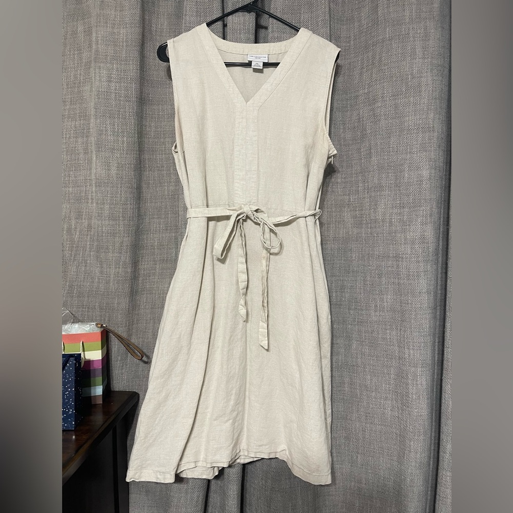 Womens Linen V-Neck Sleeveless Petite Dress